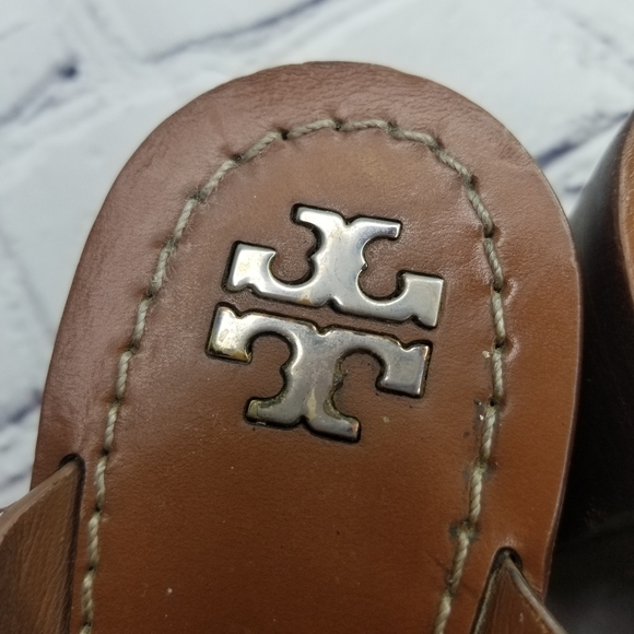 Tory Burch Montrose mirrores silver criss cross sandals - Picture 8 of 11